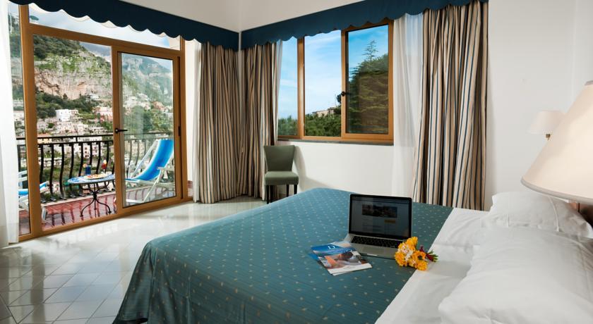 Royal 4* Positano